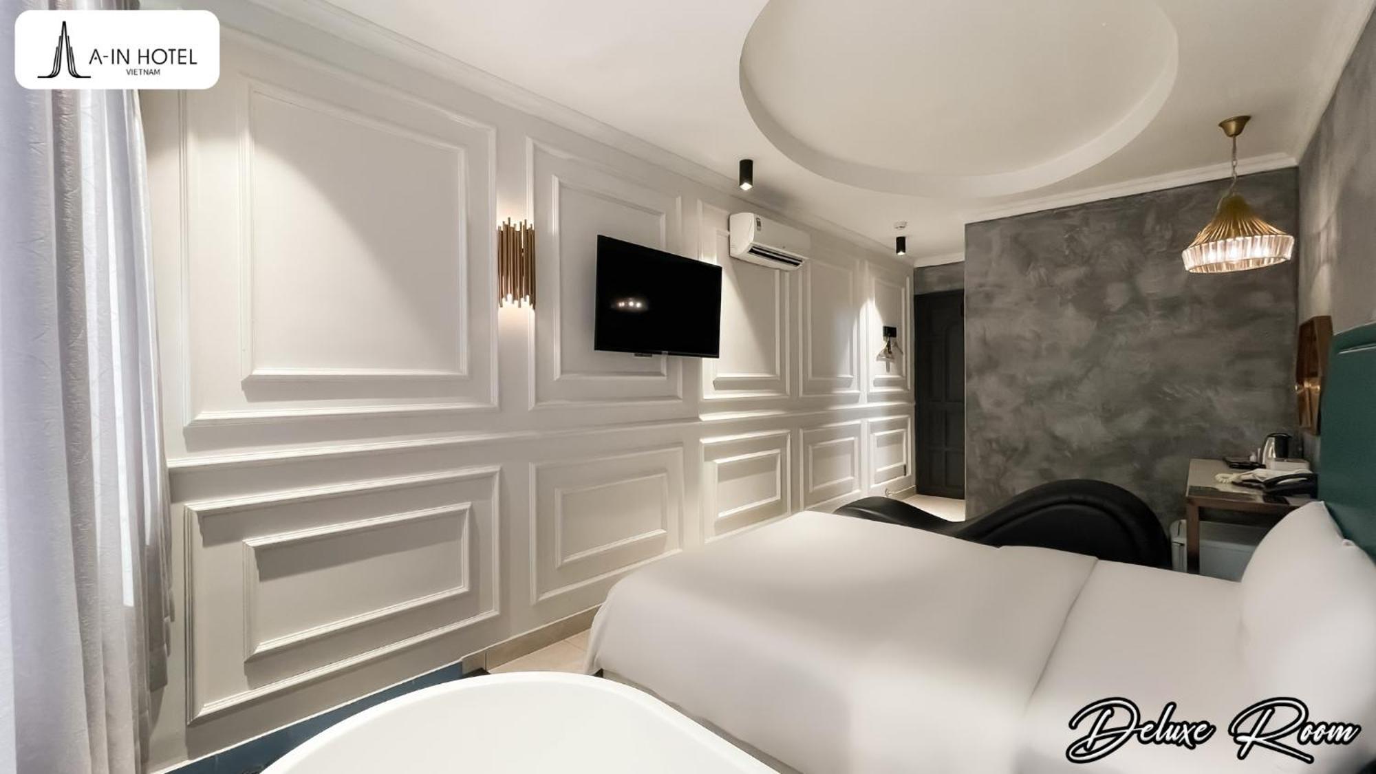 A In Hotel Del Luna Хошимин Экстерьер фото
